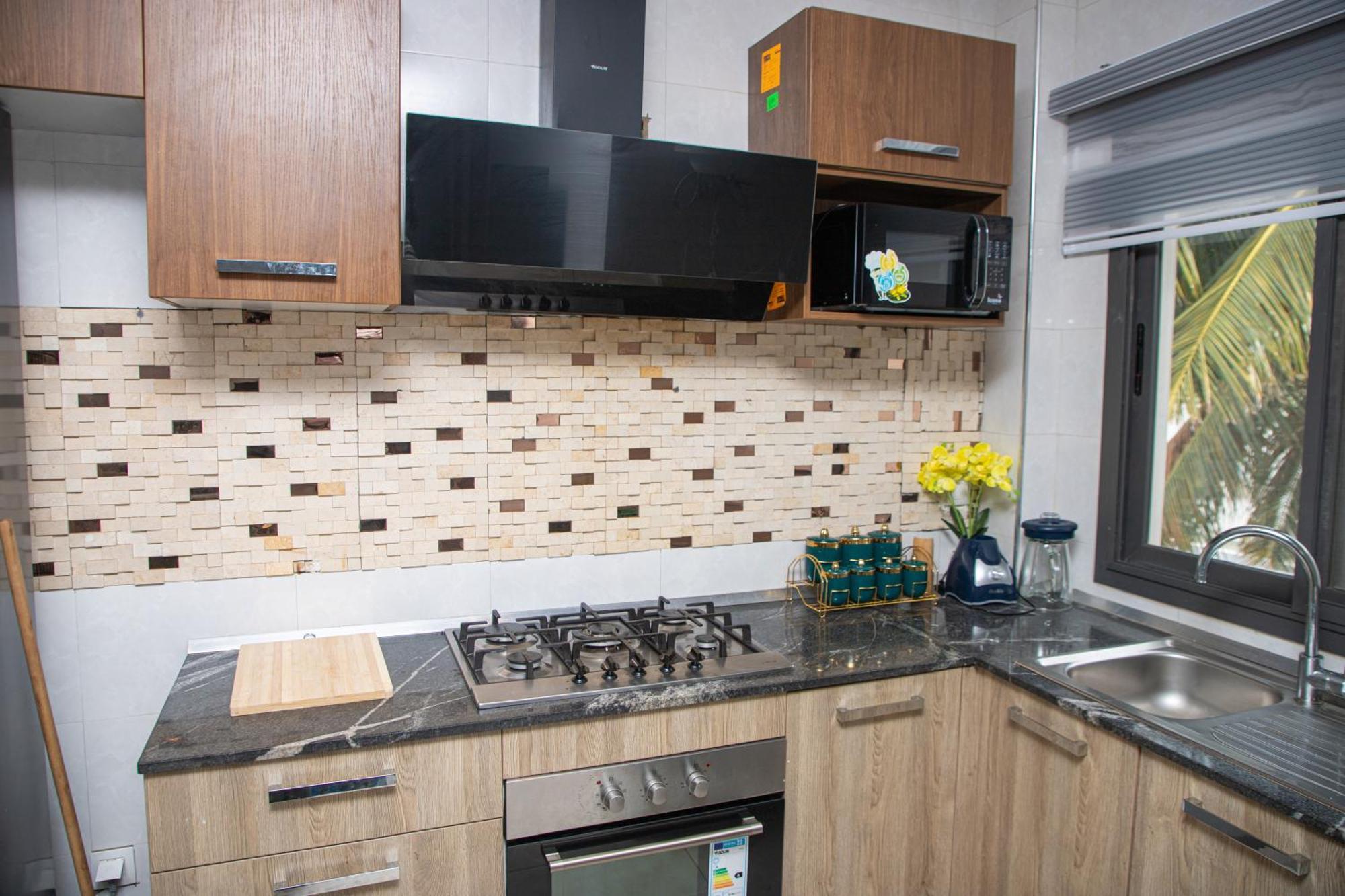 Residence Teranga Immo Luxe Residence Ndoumbe Sylla ดาการ์ ภายนอก รูปภาพ