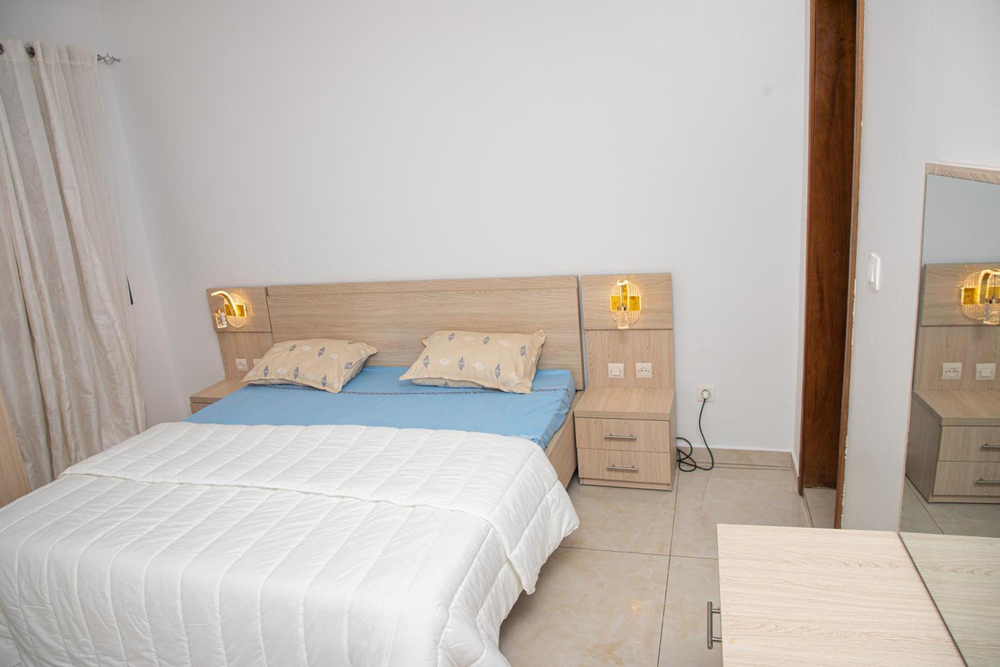 Residence Teranga Immo Luxe Residence Ndoumbe Sylla ดาการ์ ภายนอก รูปภาพ